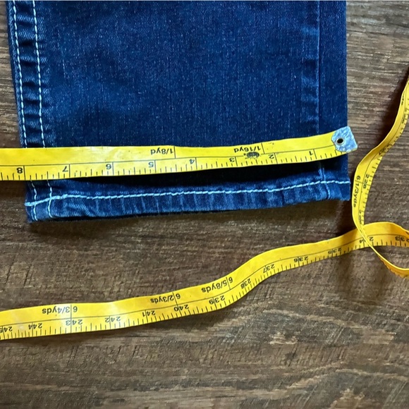 Y JEANS Los Angeles Y2K denim low rise flare distressed bling pockets cross 3/4 - Picture 11 of 15